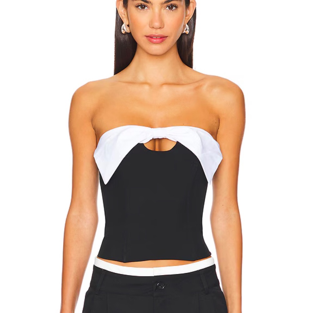 Black and White Strapless Crop Top with Sweetheart Neckline and Bustier Style